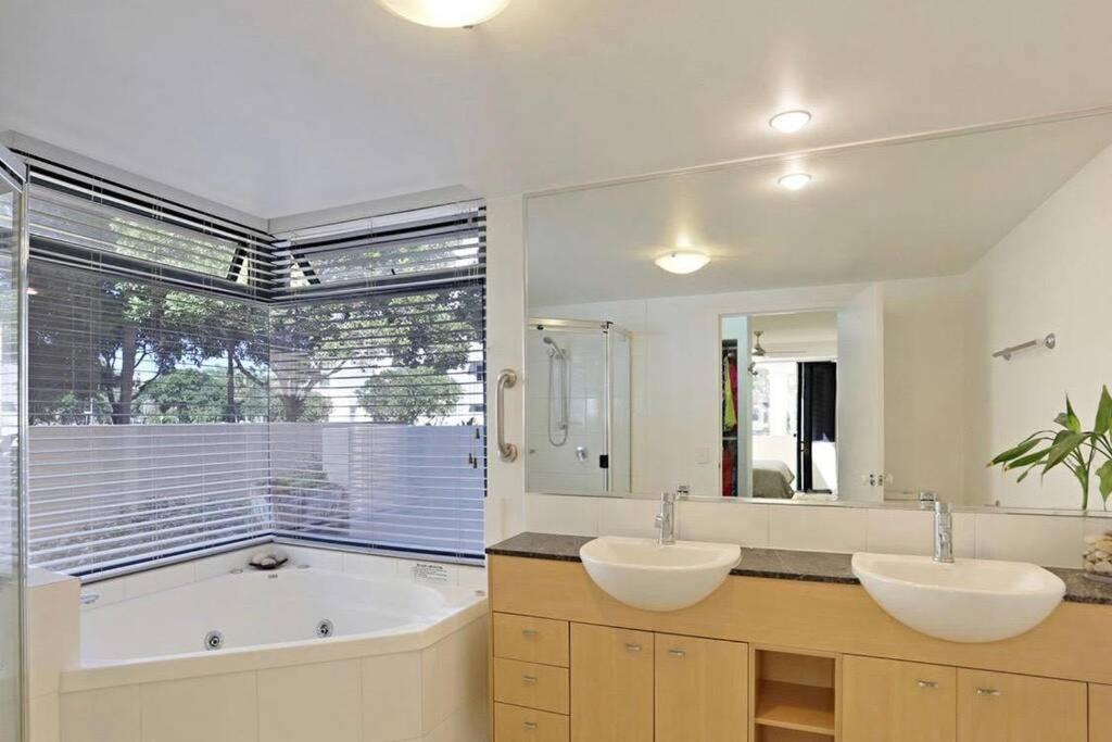 Alexandra Headland Resort With Stylish Stays Luaran gambar