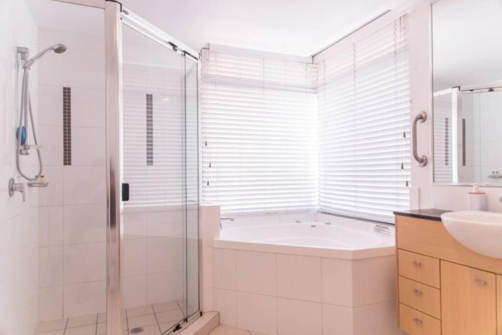 Alexandra Headland Resort With Stylish Stays Luaran gambar